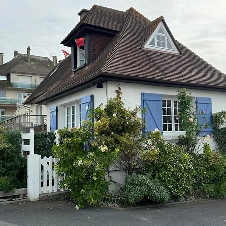 Maison De Vue Et Canal *