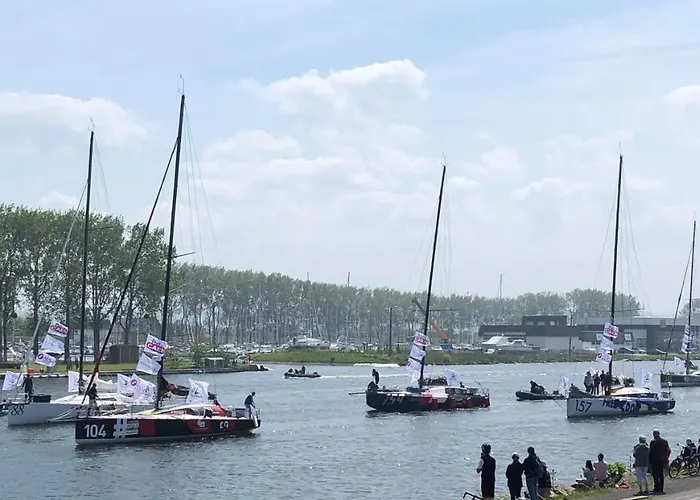 Maison De Vue Et Canal * 乌伊斯特勒昂